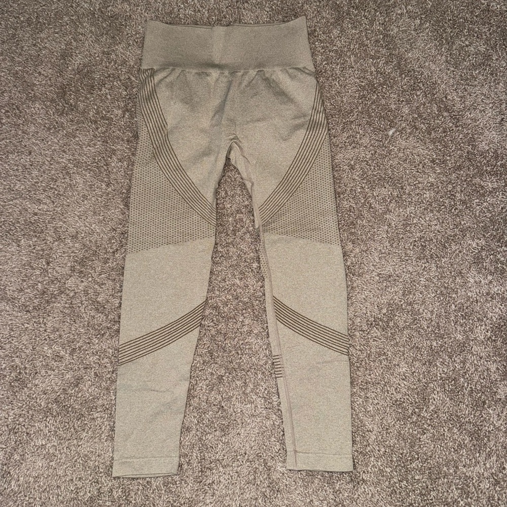 Textured Nude High-Waisted Leggings